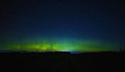 How To See And Photograph The Northern Lights From Maine Product