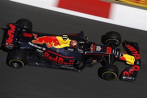 Jun 04, 2021 · max verstappen carried over his form from the streets of monaco on to those around baku as he emerged quickest from the opening practice session for the azerbaijan grand prix. Max Verstappen Baku Azerbeidzjan 25-06-2017.