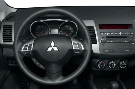 2013 mitsubishi outlander specs price mpg and reviews