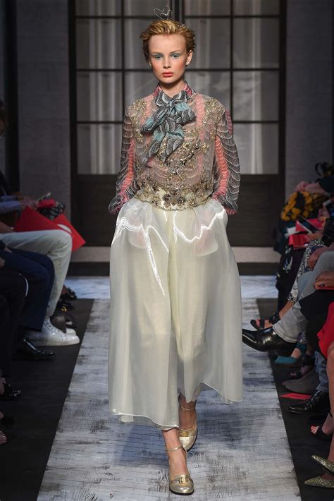 Fashion Runway Schiaparelli Fall 2015 Haute Couture Paris Fashion