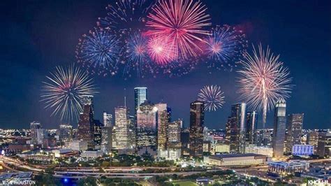 The Best Spots To Watch Fireworks For The 4th Of July In Houston Tx