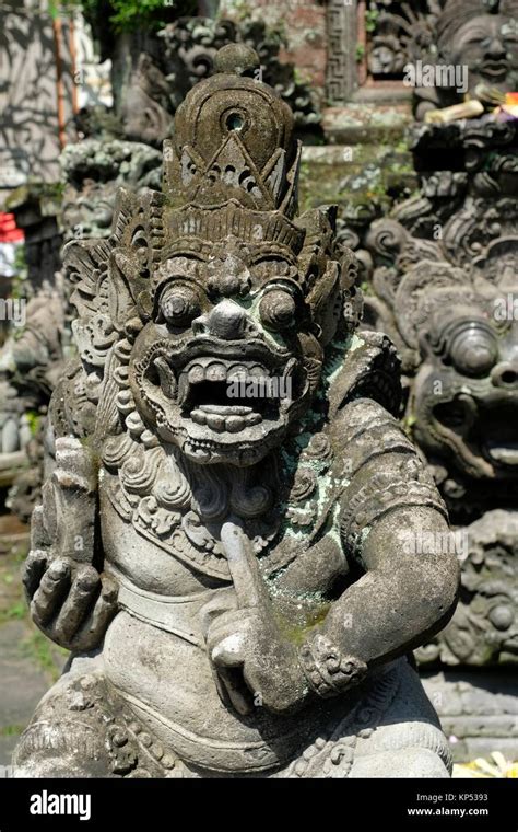 Balinese Stone Statueubudbaliindonesia Stock Photo Alamy