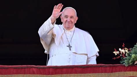 Landmark Ruling In Vatican Pope Francis Approves Blessings For Same