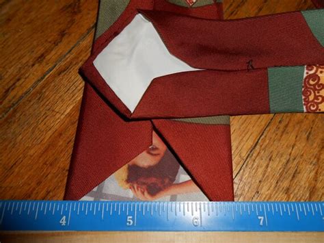 Peek A Boo Pinup Girl Vintage Mens Tie Unmarked 1940s