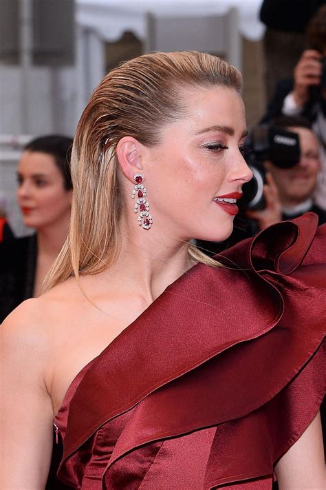Amber Heard “dolor Y Gloria” Red Carpet At Cannes Film Festival