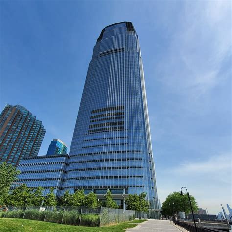 Goldman Sachs hit with record fines in the US over its role in 1MDB