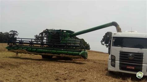 A john deere s660 combine has just arrived to harvest a wheat field. Colheitadeira John deere S660 2015 à venda | Tratores e ...