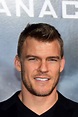 Classify American actor Alan Ritchson