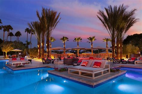 Book The Phoenician A Luxury Collection Resort Scottsdale In