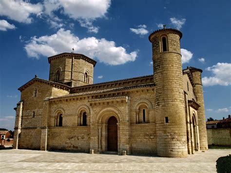 Arquitectura RomÁnica Y Sus Construcciones Religiosas En La Edad Media