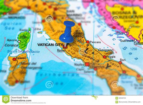 Stato della città del vaticano) is an independent country, the temporal seat of the pope, head of the worldwide catholic church; Vatikanstadt-Italien-Karte stockbild. Bild von nahaufnahme ...