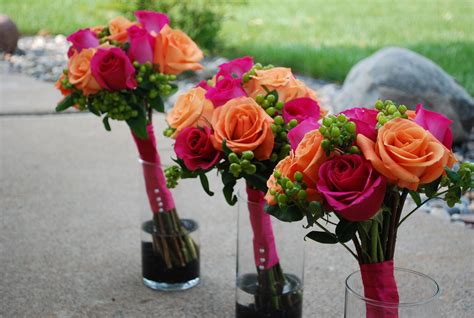 Hot Pink And Orange Orange Centerpieces Wedding Wishes Pretty Flowers