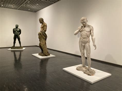 男性彫刻、それともオス彫刻？ 東京国立近代美術館