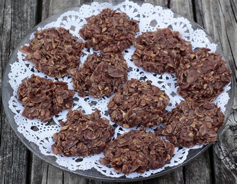 Mix the flour with the cinnamon. Diabetic No Bake Oatmeal Cookies - The Healthy Recipe For No-Bake Cookies - You Won't Even ...