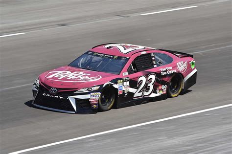 Kevin harvick beat alex bowman to win nascar's first race back, a spectacle closely watched to see if the largest motorsports series in the united states could successfully return to the track. Starting lineup for O'Reilly Auto Parts 500 | Car parts ...