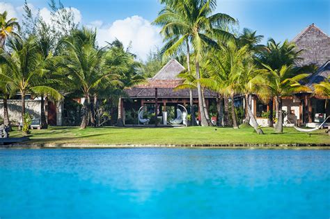 St Regis Bora Bora Paradise Perfected