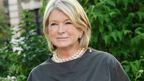 Martha Stewart Says Orange Is The New Black Isnt As Good As The Real