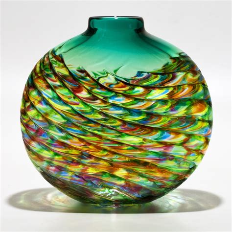 Emerald Optic Rib Vase By Michael Trimpol And Monique Lajeunesse Art Glass Vase Artful Home