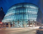 Helmut Jahn’s James R. Thompson Center, formerly the State of Illinois ...