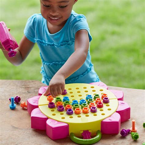 Best Stem Toys For Girls To Learn Coding Engineering