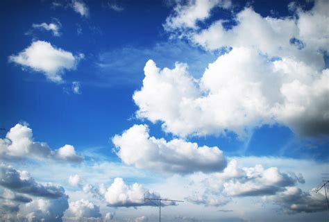 Cloudy Day Blue Sky Background 3186x2156 Download Hd Wallpaper