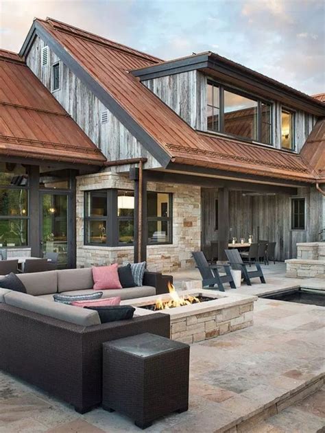 21 Amazing Rustic Farmhouse Exterior Designs Ideas Lmolnar Modern