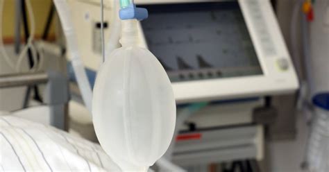 Mindestens ein mensch wurde dabei getötet, mehrere personen zum teil schwer verletzt. Corona: Zwei weitere Todesfälle in Leverkusen