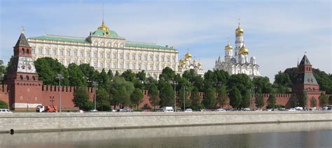Moscow Kremlin And The Grand Kremlin Palace Moscow Russi Flickr