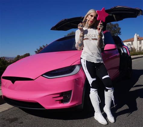 Jeffree Star Cars Choppy Bob Haircuts Bug Car Girly Car Tesla Model