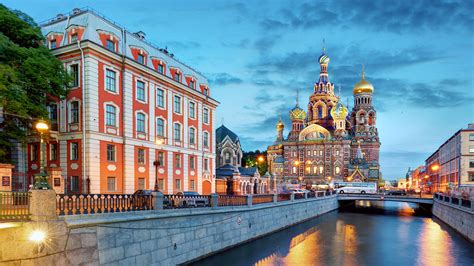 Saint petersburg is russia's second largest city located at the head of the gulf of finland and the neva river. Chorreise St. Petersburg - INTERCONTACT