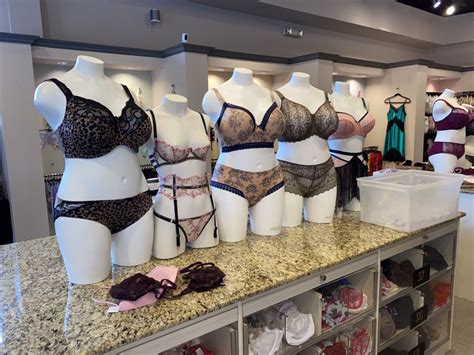 Houston Lingerie Shop Named The Best In America — The Unlikely Rise Of