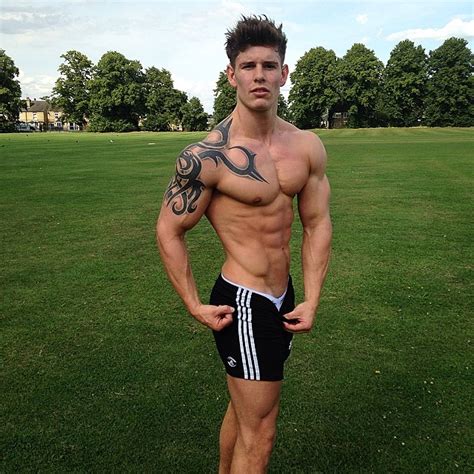The Beauty Of Male Muscle Luke