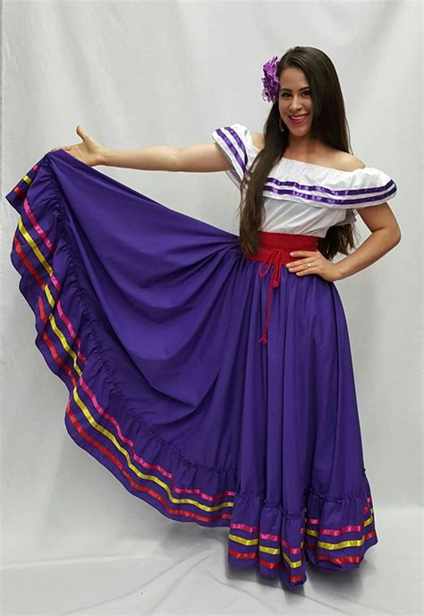 Folklorico Practice Skirt With Ribbons Olverita S Village Folklorico Dresses Girls Dresses
