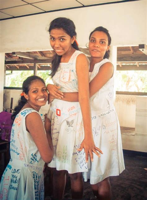 Sri Lankan School Girls Sri Lankan Desi Indian Girls