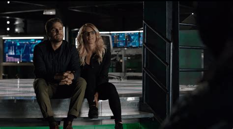 Arrow 604 Reversal Oliver And Felicity Tell Tale Tv