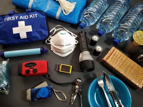 What Should You Have In Your Emergency Supply Kit