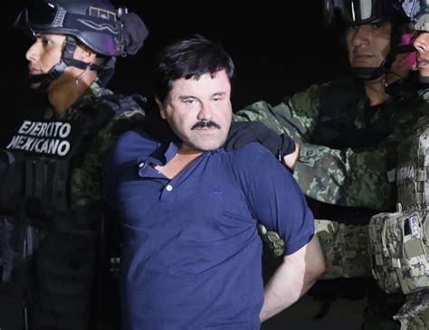 Trasladan A JoaquÍn El Chapo GuzmÁn De Regreso Al Penal Del Que Se