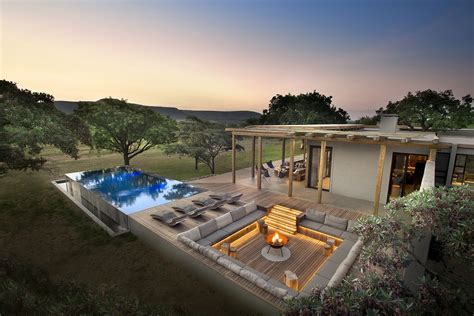 Mabote House Exquisite South African Home Becomes One With Nature