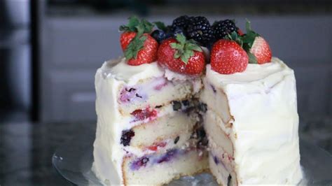 Lemon Mascarpone Frosting Berry Cake Cook With Nancy YouTube