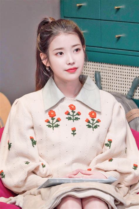 🐥ᴵᵁ⁵ 25 lilac 🎼start with i end with u~iu👑💜 on twitter in 2021 korean