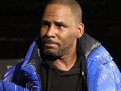 r kelly pushes back against 10 5 million judgment says he s unaware of lawsuit
