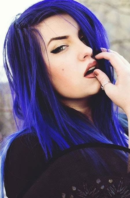 The hair is dyed in dark blue and falls over the forehead with the top. 23 Different Blue Hair Color Ideas | Hairstyles and ...
