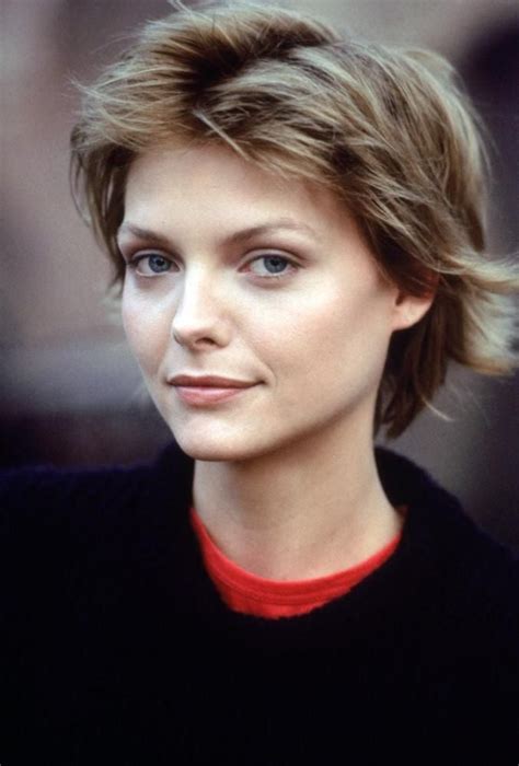 Young Michelle Pfeiffer With Short Hair 1985 Oldschoolcool