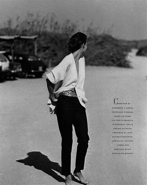 39 Lolas Linda Evangelista By Peter Lindbergh For Vogue Italia October