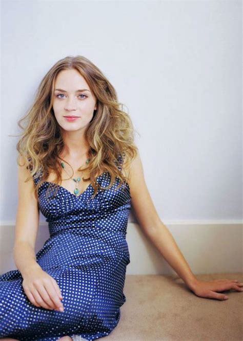 Women We Love Emily Blunt 25 Photos Suburban Men