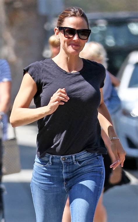 Jennifer Garner From The Big Picture Todays Hot Photos E News