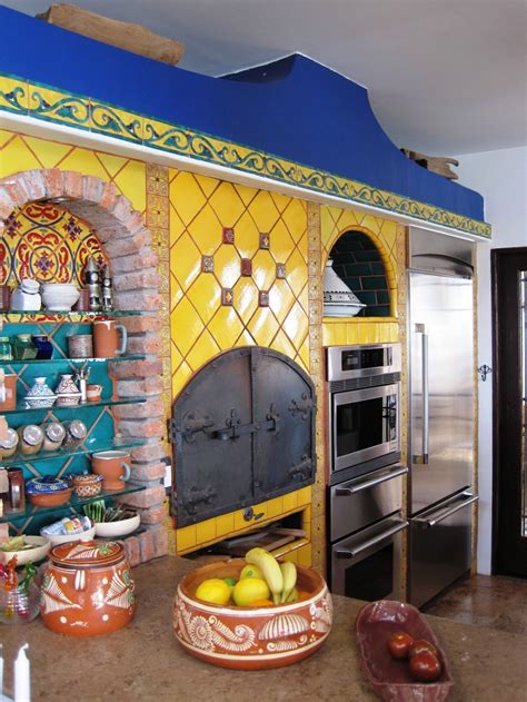 Colorful Kitchen Decorating With Mexican Style Mexican Style Kitchens