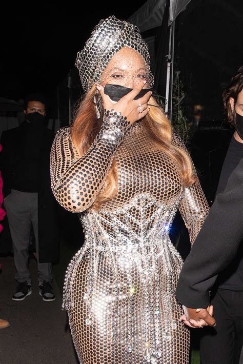 Beyonce Grammys After Party Look 2021 See Her Silver Burberry Dress