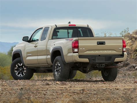 The base model is equipped with 16 steel wheels, tilting and telescoping steering wheel with media enhancement. 2017 Toyota Tacoma - Price, Photos, Reviews & Features