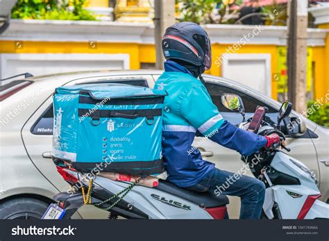 Editorial Use Only Motorcycle Delivery Service Stock Photo 1041769666
